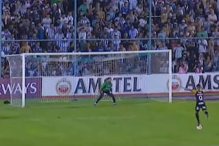 Libertadores: el penal con saltito que fracasó y otra hazaña de Atlético Tucumán