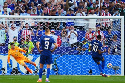 El penal de Kylian Mbappé que resolvió el partido