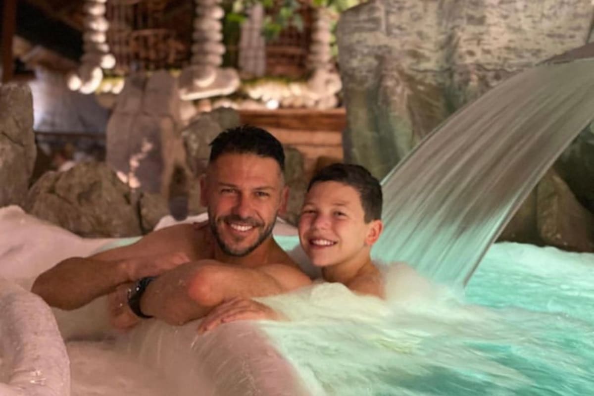 El pequeño de 11 años la rompe con la pelota como su papá. Crédito: Instagram