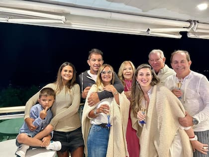 El pequeño Roque causó revuelo en las redes por el gesto frente a la cámara