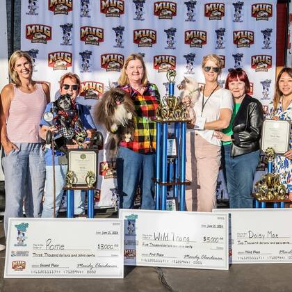 El pequinés Wild Thang y su dueña fueron acreedores de 5000 dólares tras ganar el concurso del perro más feo del mundo