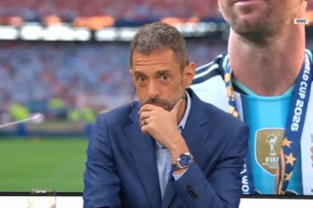 El periodista al momento de enterarse del retiro de la leyenda