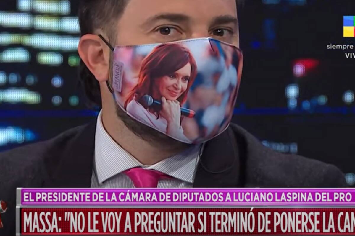 El periodista aseguró que "lo protege de los bichos y los malos". Fuente: América