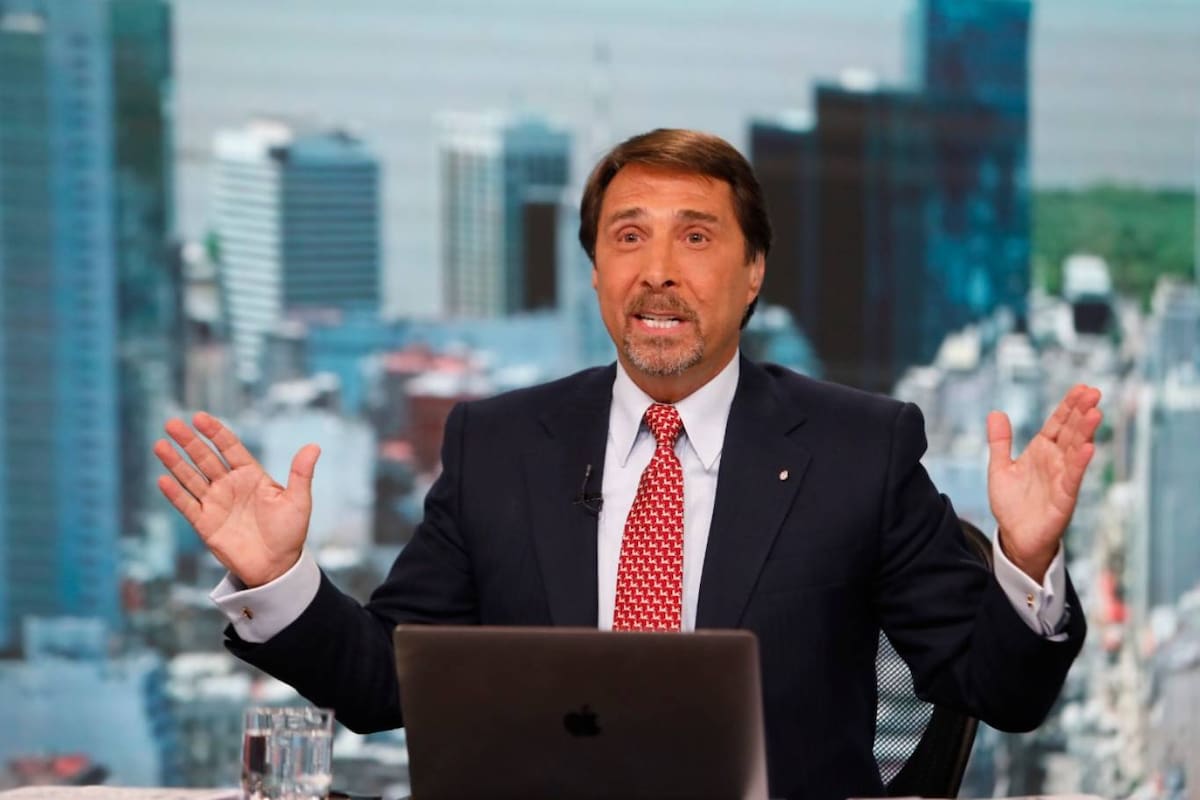 El periodista desembarcó en la señal LN+ con un fuerte editorial contra el Gobierno por el caso del Vacunatorio VIP