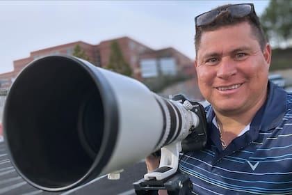 El periodista tomó notoriedad debido a sus coberturas en relación con las políticas de migración llevadas a cabo por la administración Trump