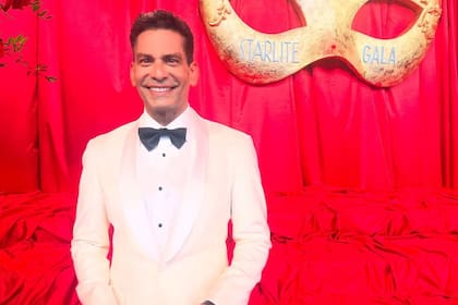 El periodista y escritor cubano Ismael Cala dejó CNN en 2016 para dedicarse a sus libros y conferencias como coach