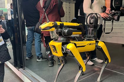 El perro robot Digidog patrullará las calles de Nueva York como avanzada de la policía de esa ciudad
