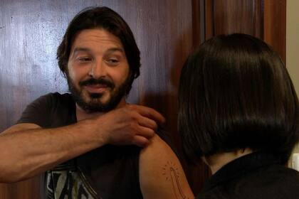 El personaje de Damián de Santo se reencuentra con su amor de la adolescencia