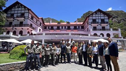 El personal del hotel Villavicencio, en Mendoza