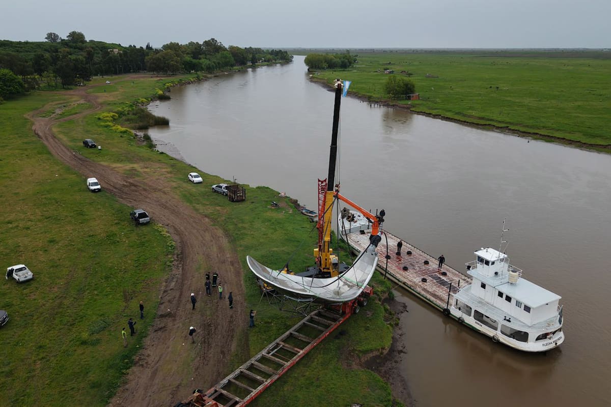 El pétalo recorrió 150 km desde el puerto de Baradero hasta el puerto de Buenos Aires