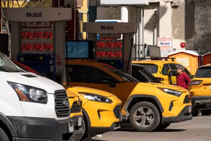 El petróleo no es solo combustible; es insumo