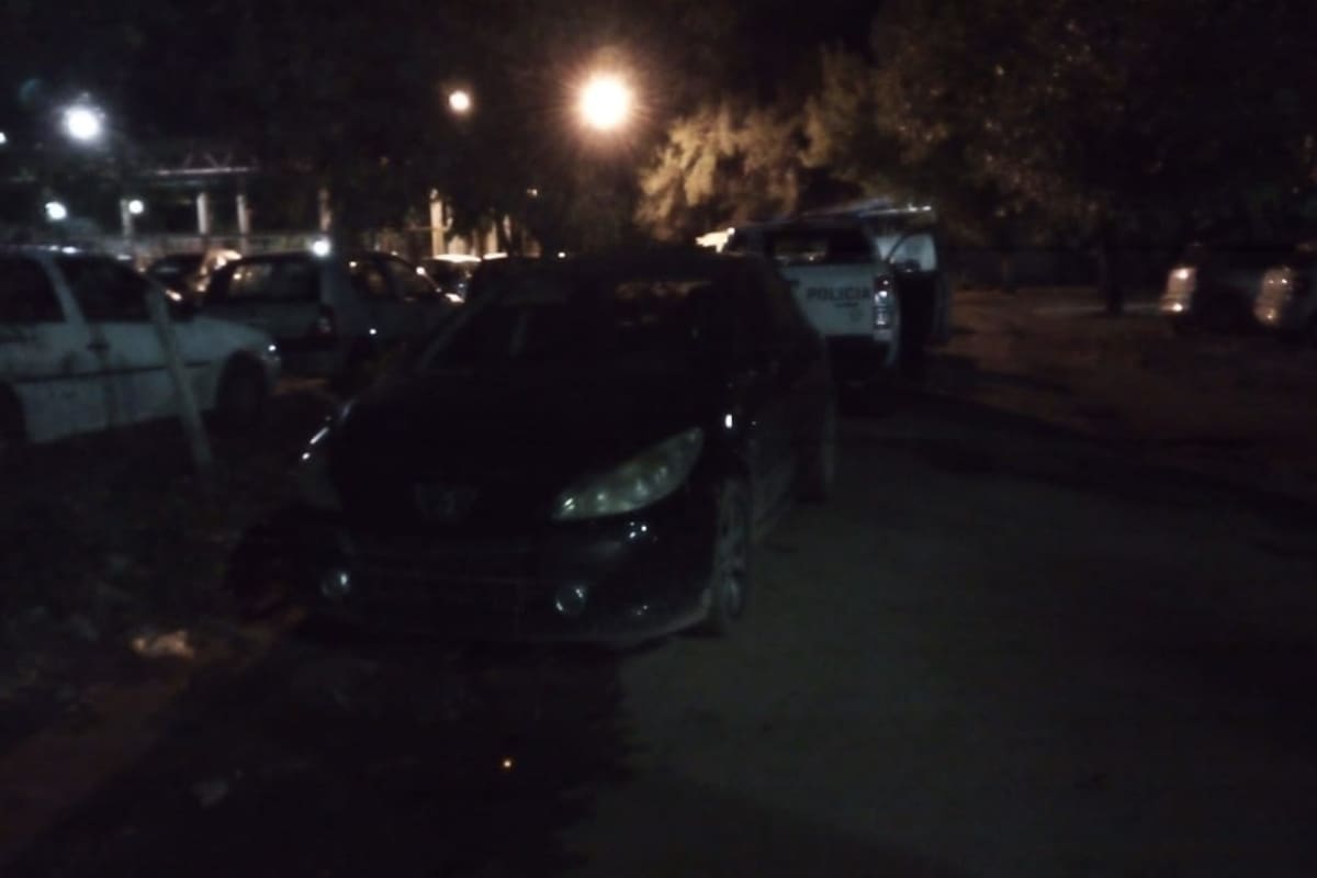 El Peugeot 307 en el que se movilizaban los asaltantes fue secuestrado