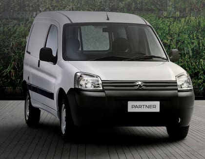 El Peugeot Partner permite transportar un total de 800 Kg