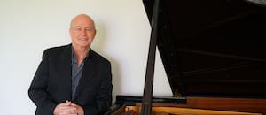 El pianista uruguayo Enrique Graf llega al Teatro Colón con piezas de Mozart y Liszt