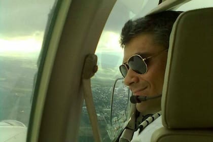 El piloto era Miguel Urtubey Formini. Vivía en San Miguel de Tucumán y trabajaba para el Grupo El Azul
