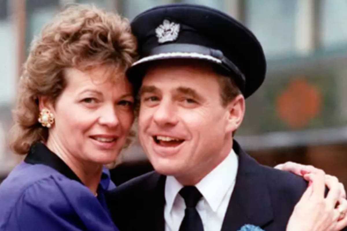 El piloto Tim Lancaster fue succionado en pleno vuelo, a más de 7 mil metros de altura y 650 kilómetros por hora