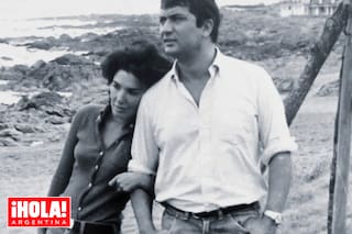 Fotos espectaculares y el testimonio de su familia: su infancia, los años de oro en el automovilismo y sus amores