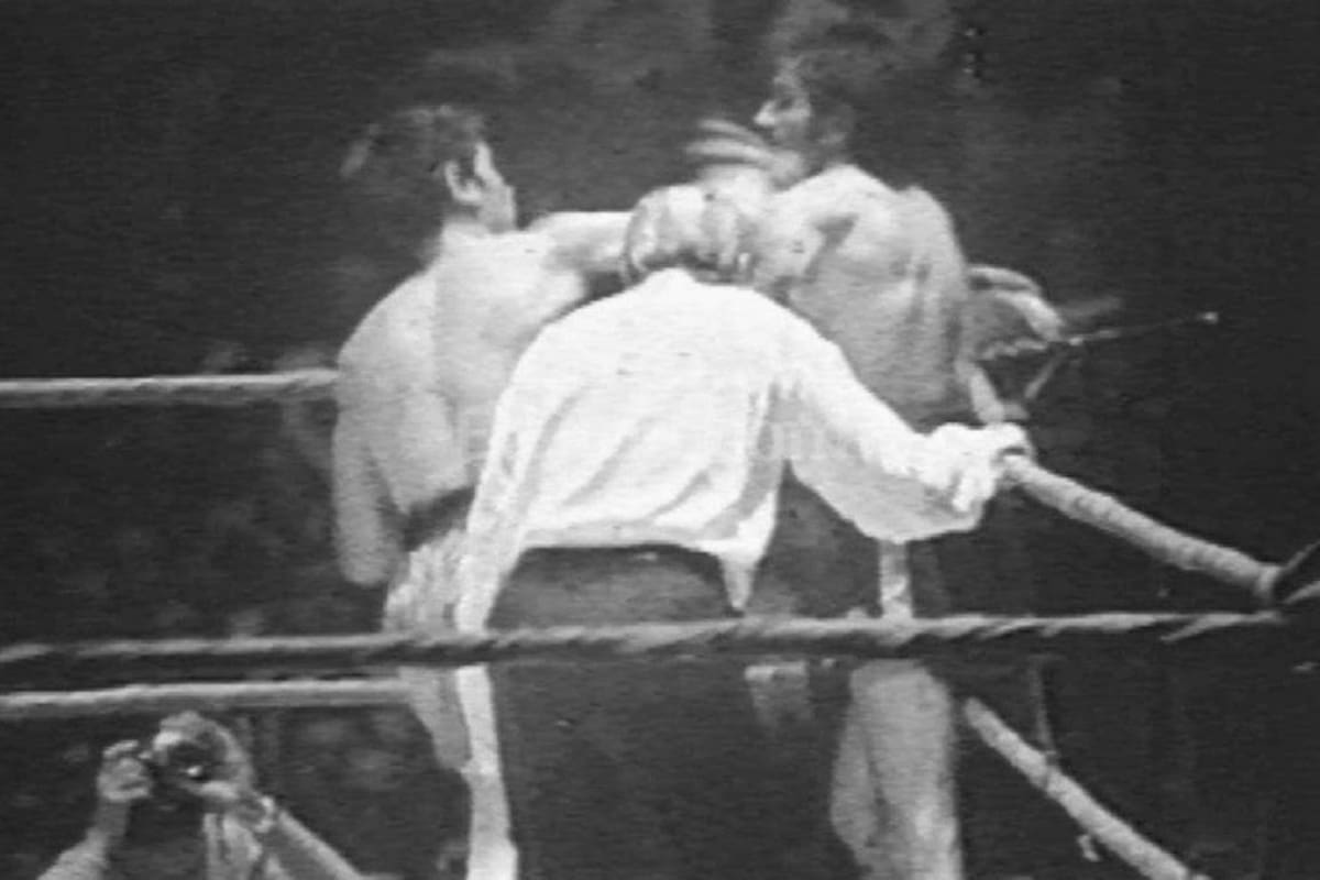 El piñazo de Monzón a Benvenuti, una mano para la historia