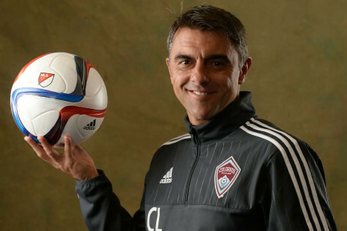 El "Piojo" López con los colores de los Rapids de Denver, de la MLS, donde despidió al futbolista y abrió su perfil dirigencial