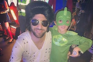 El lado más divertido de Higuaín: imitó a Elvis en el cumpleaños de David Luiz
