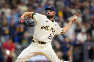 Ashby pasa de sufrir en la postemporada a estar cerca del título de la Serie Mundial y un récord