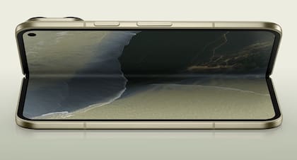 El Pixel 11 Pro Fold tiene una pantalla externa de 6,5 pulgadas, y una interna plegable de 8 pulgadas