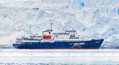 El Plancius fue creada en 1976 como un barco de investigación oceanográfica de la Marina Real Holandesa