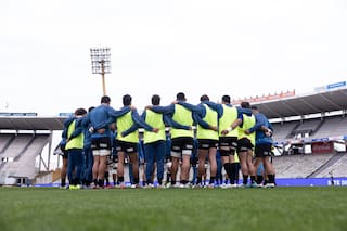 Los Pumas se estrenan en un torneo, en una Córdoba que los recibe albiceleste... por el Mundial
