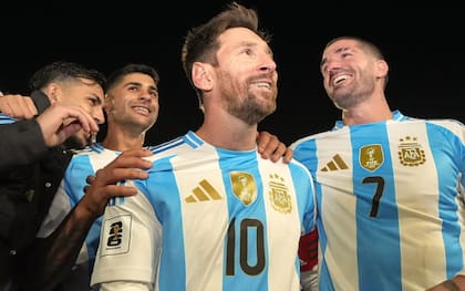 El plantel comandado por Messi, expectante de conocer a sus adversarios