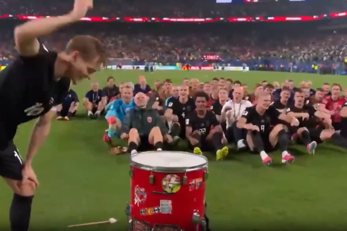 El plantel de Noruega celebró tras la victoria frente a Senegal