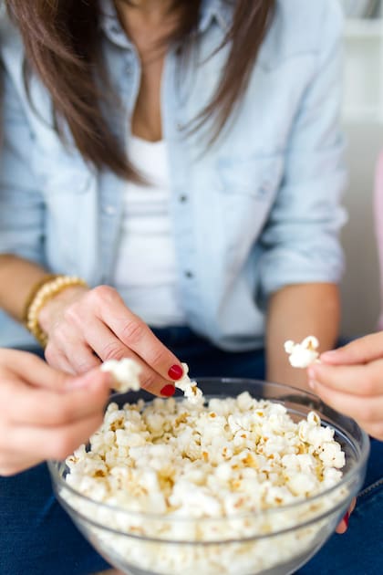 El pochoclo también es otro de los productos prohibidos para utilizar en la freidora de aire