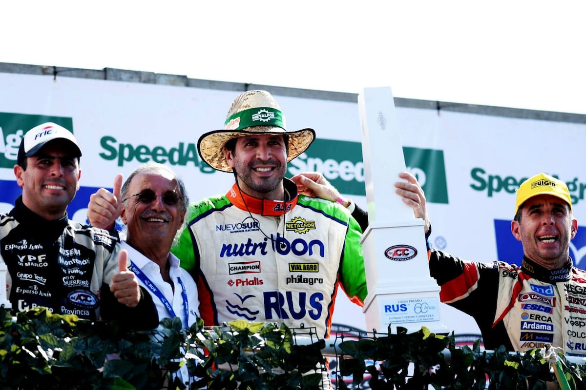 El podio de Entre Ríos, con Castellano, Silva y Ponce de León