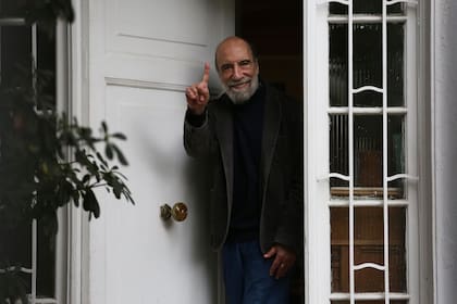 El poeta chileno recibirá más de 42 mil euros