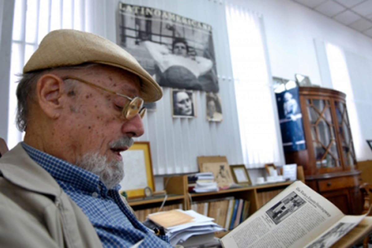 El poeta e intelectual cubano Roberto Fernández Retamar