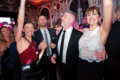 El pogo estuvo a cargo de China Ansa, Braulio Bauab, Luis Novaresio y Andrea Frigerio.