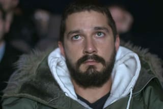 Shia LaBeouf se declaró culpable de agresión y fue condenado a seis meses de prisión en suspenso