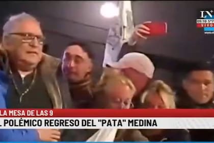 El polémico regreso del "Pata" Medina con un acto, pese a que tenía prohibido participar en actividades sindicales