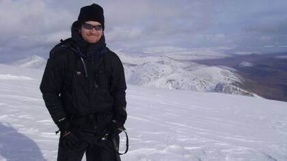 El policía encubierto Mark Kennedy de vacaciones con su pareja