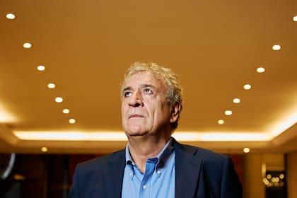 El politólogo italiano Giliberto Capano estuvo en Buenos Aires y recibió un reconocimiento en la UBA