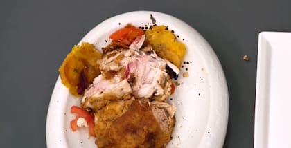 El pollo que representaba el platillo de Crespo estaba crudo por dentro
