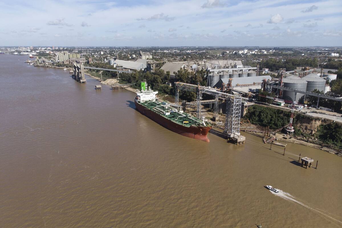 El polo exportador en Rosario, sobre la hidrovía