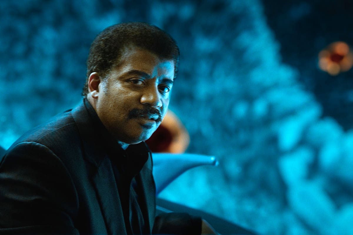 El popular astrofísico considera que los principios de la ciencia debieran ser parte de la formación ciudadana, como antídoto para las fake news, y como recurso a la hora de evaluar dirigentes