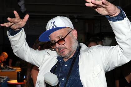 El popular fotógrafo Ricky Powell era considerado "el cuarto Beastie Boy". En las últimas horas se conoció la noticia de su muerte