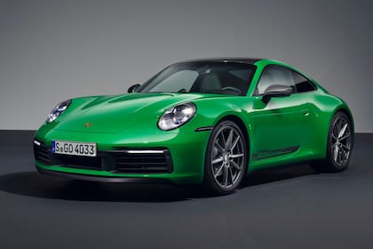 El Porsche Carrera 911 ahora cuesta US$309.400, después de disminuir su precio unos US$83.600 (un 21,3% menos)