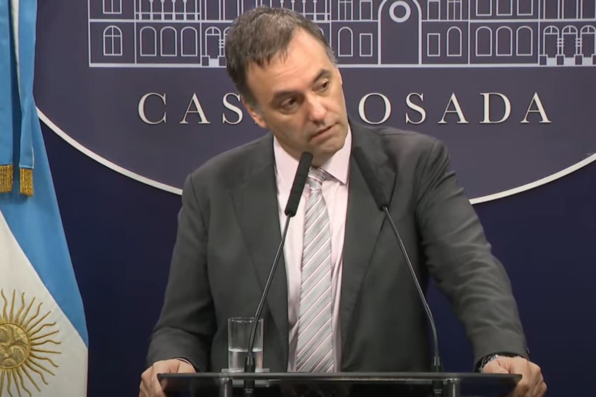 El portavoz presidencial, Manuel Adorni