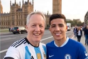 El video con IA del embajador de Reino Unido con los argentinos de la Premier convocados por Scaloni