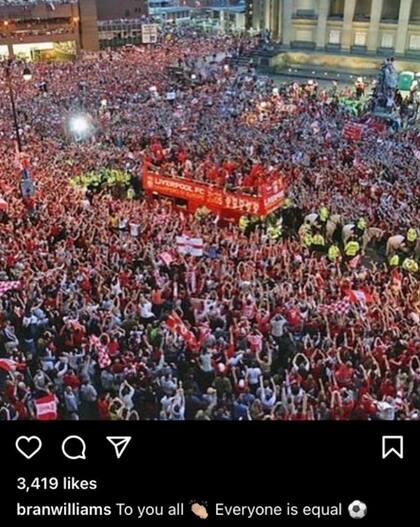El posteo equivocado de Williams, con la foto de Liverpool