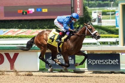 El potrillo Weston debutó ganando el último día que Santa Anita Park organizó carreras, sin público