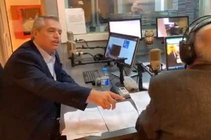El precandidato presidencial Alberto Fernández se peleó con un periodista cordobés