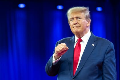 El precandidato presidencial republicano y expresidente Donald Trump durante la Conferencia de Acción Política Conservadora 2024, el 24 de febrero de 2024, en Oxon Hill, Maryland